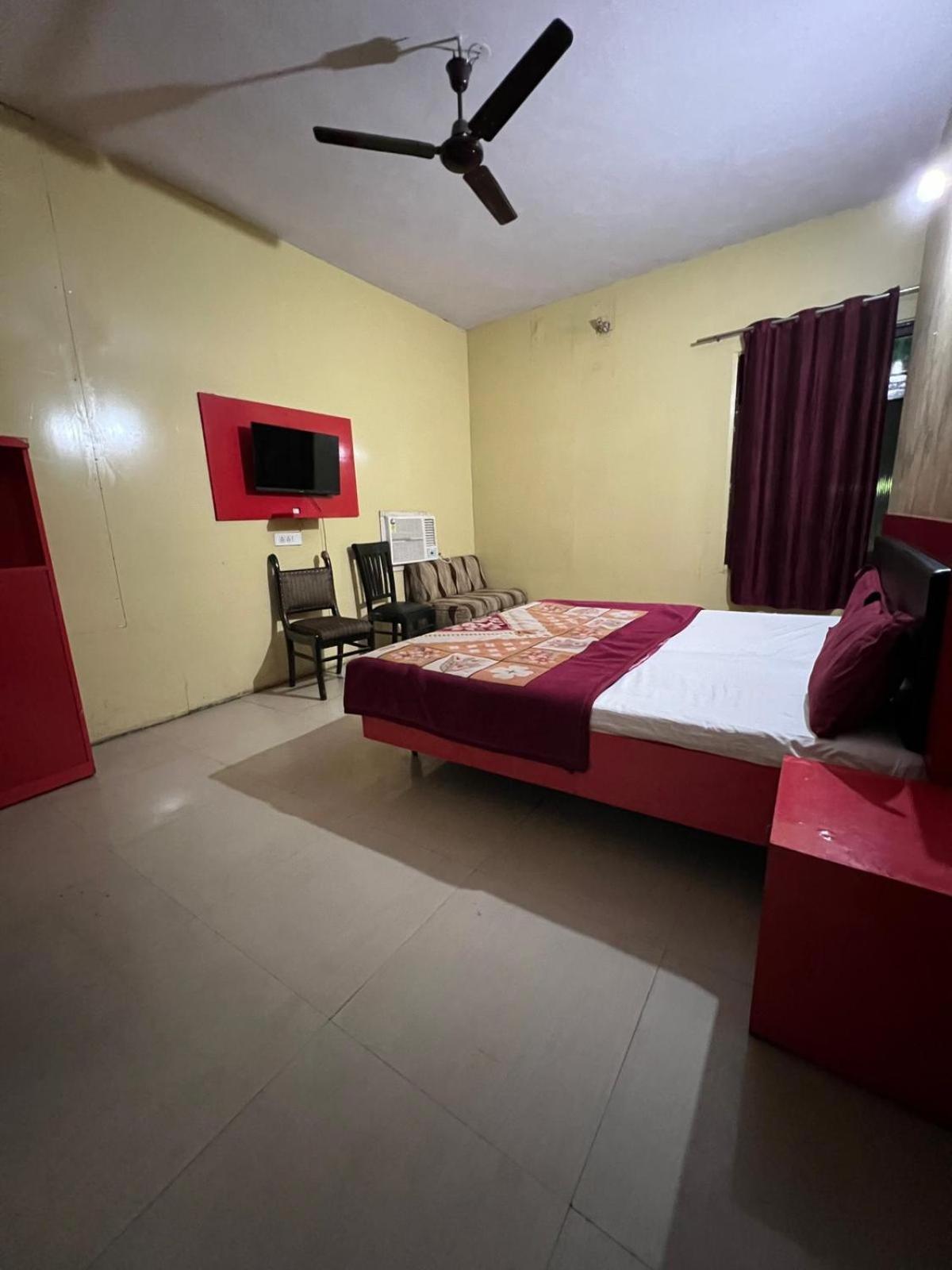 Hotel Skylark Amritsar Zewnętrze zdjęcie
